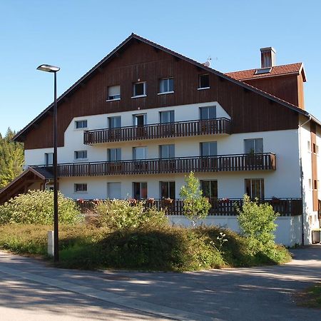 Longevilles-Mont-dʼOr La Roche Du Tresor Village Vacances المظهر الخارجي الصورة