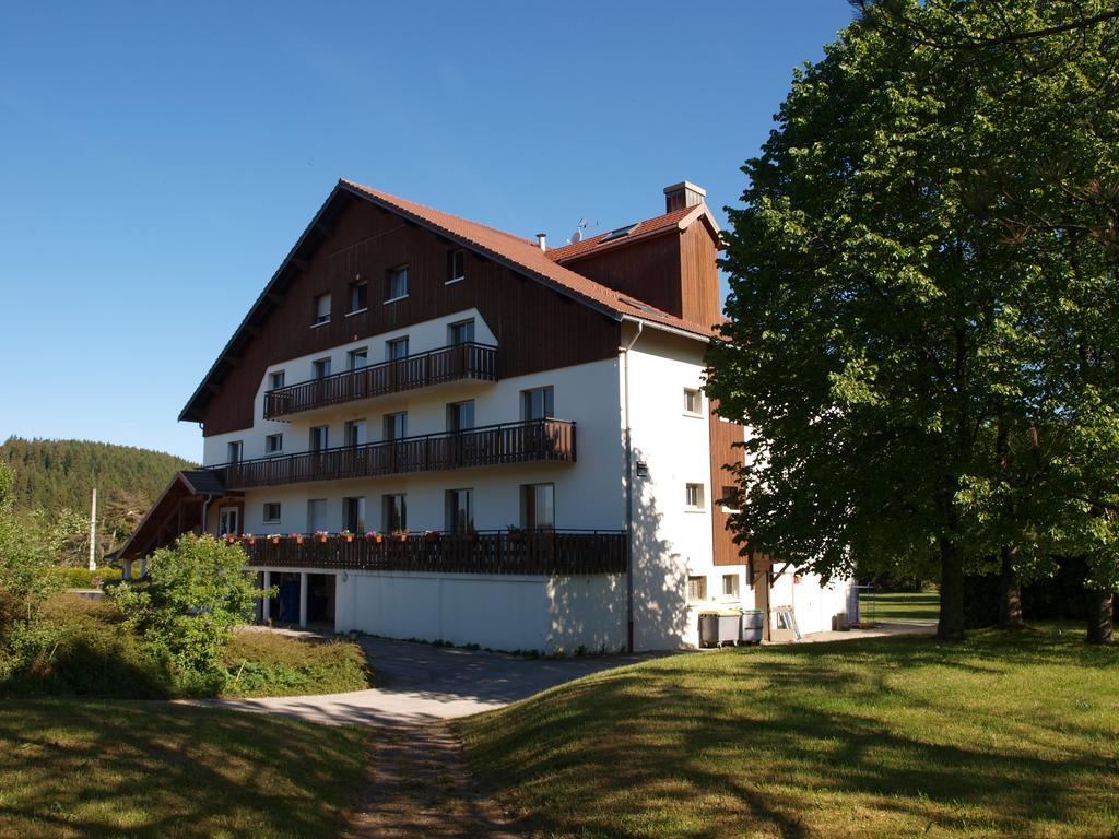Longevilles-Mont-dʼOr La Roche Du Tresor Village Vacances المظهر الخارجي الصورة