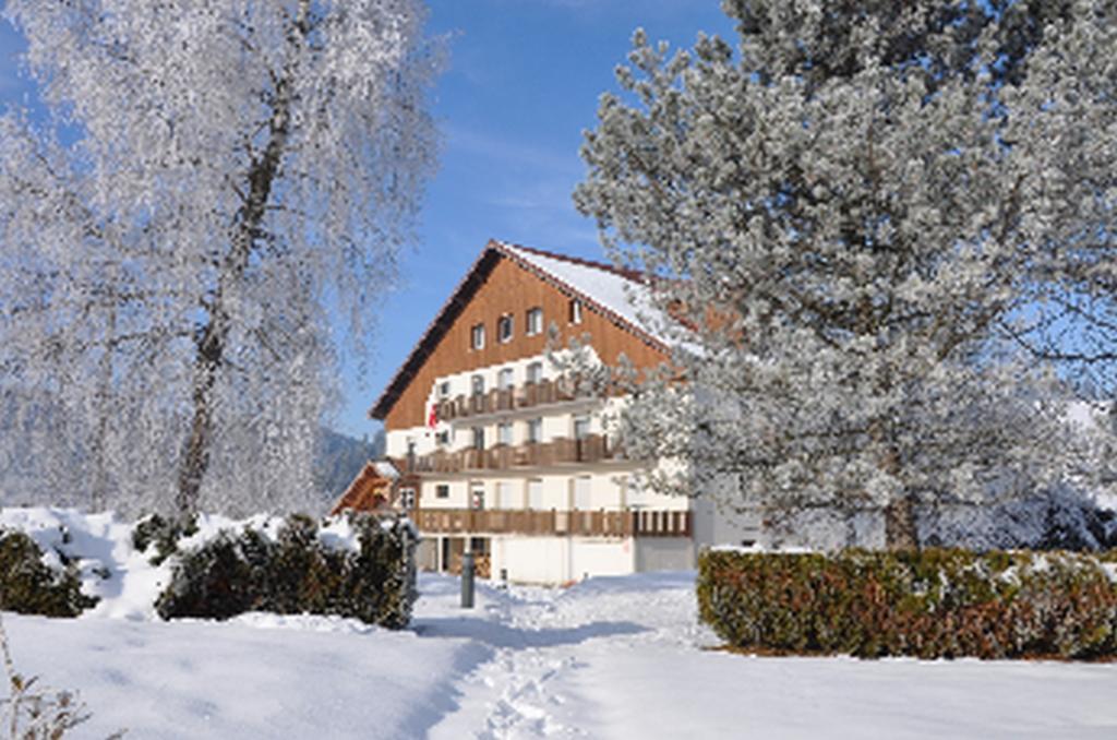 Longevilles-Mont-dʼOr La Roche Du Tresor Village Vacances المظهر الخارجي الصورة