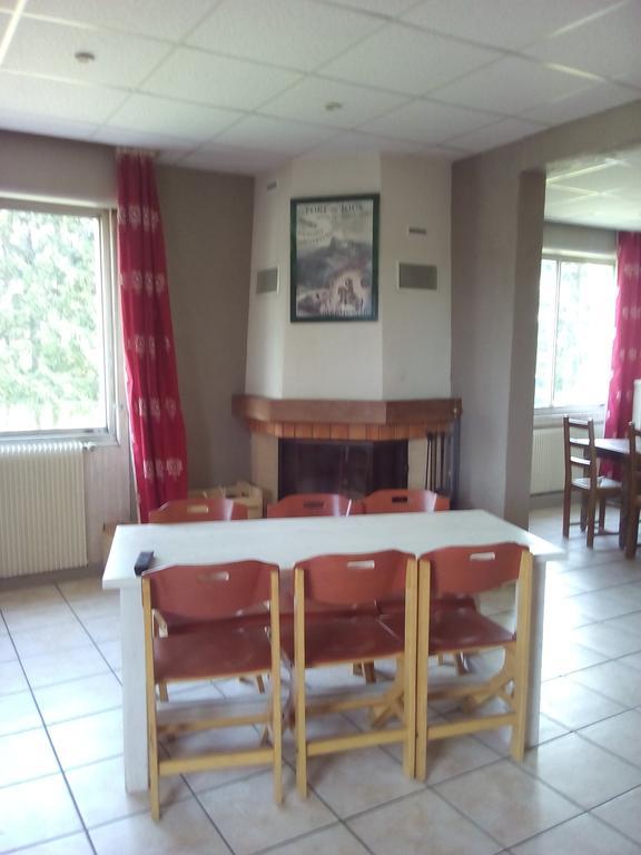 Longevilles-Mont-dʼOr La Roche Du Tresor Village Vacances المظهر الخارجي الصورة